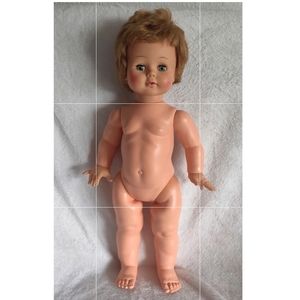 1960's Ideal Toy Corp Kissy Doll K-22 with Outfit 23"